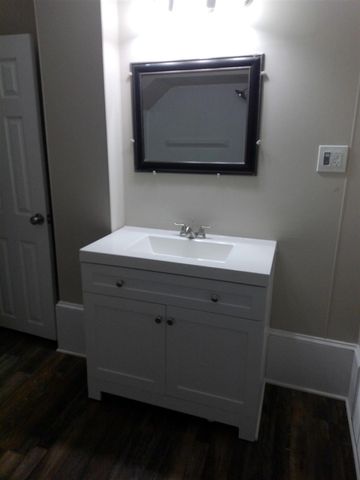 1238 Greenwood Avenue, Jackson, MI 49203