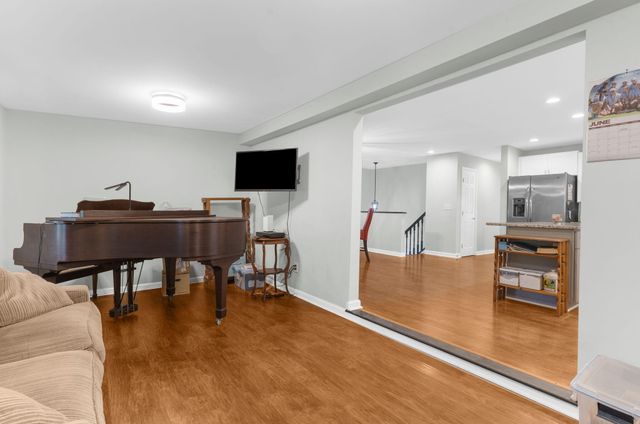 1811 Manigault Place, Charleston, SC 29407