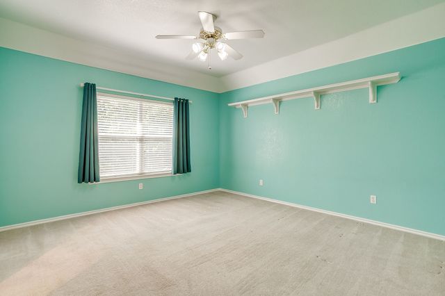 312 Oak Ridge Drive, Burleson, TX 76028