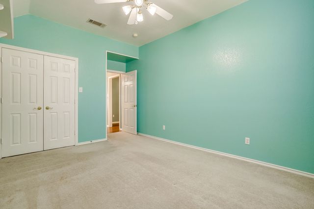 312 Oak Ridge Drive, Burleson, TX 76028