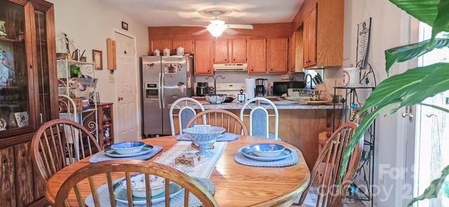 220 Sherwood Drive 22, Taylorsville, NC 28681
