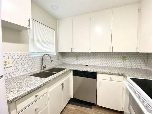 5502 Evergreen Street, Houston, TX 77081