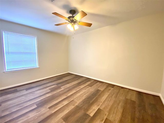 5502 Evergreen Street, Houston, TX 77081