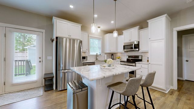 327 Oriel Ave, Nashville, TN 37210