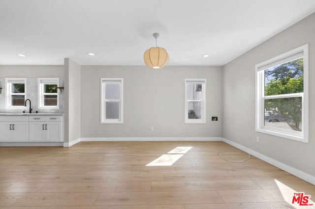 2214 Benecia Avenue, Los Angeles, CA 90064