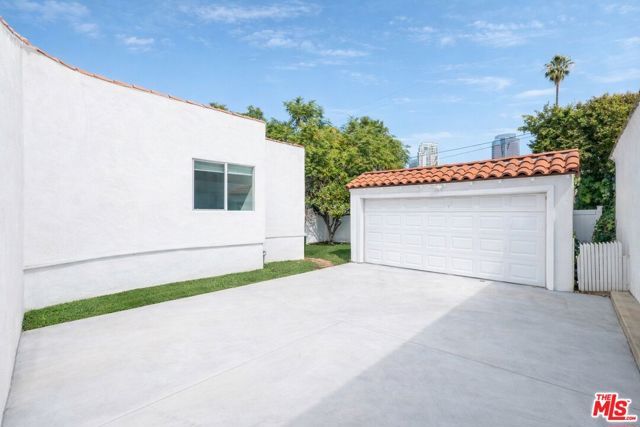 2214 Benecia Avenue, Los Angeles, CA 90064