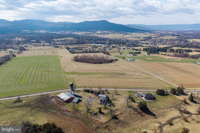 5329 FARMVIEW RD, Stanley, VA 22851