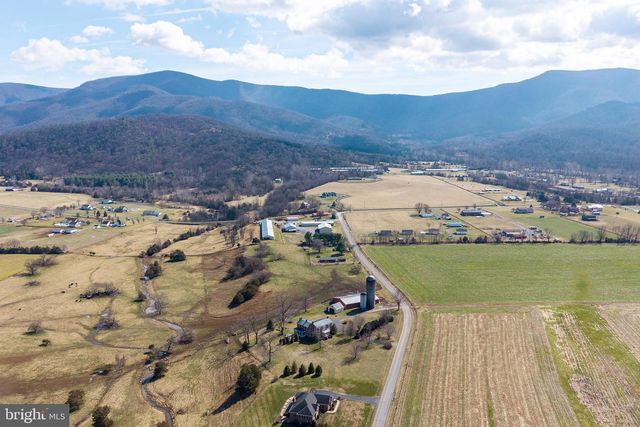 5329 FARMVIEW RD, Stanley, VA 22851