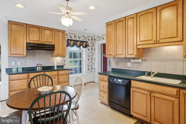 5329 FARMVIEW RD, Stanley, VA 22851