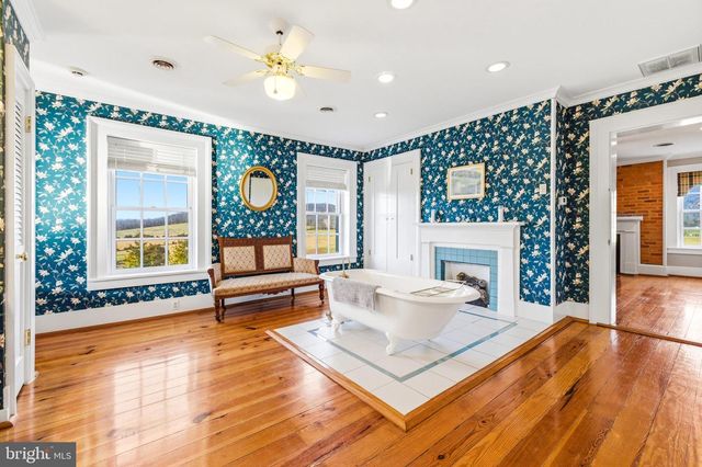 5329 FARMVIEW RD, Stanley, VA 22851