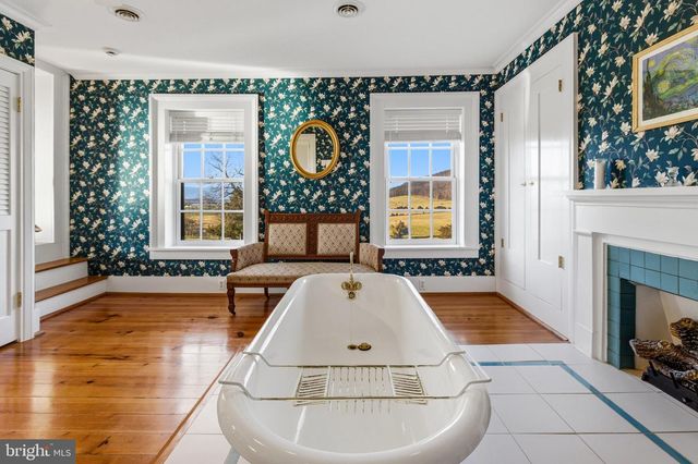 5329 FARMVIEW RD, Stanley, VA 22851