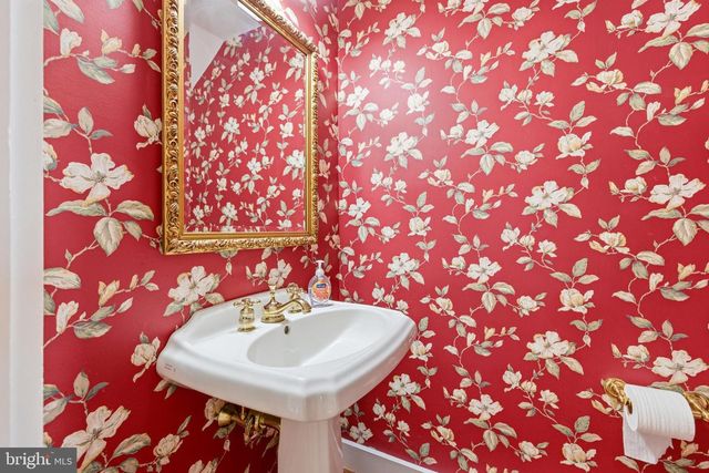 5329 FARMVIEW RD, Stanley, VA 22851