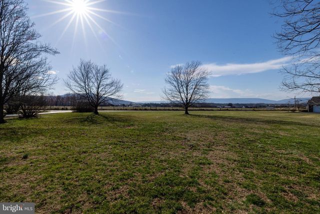 5329 FARMVIEW RD, Stanley, VA 22851