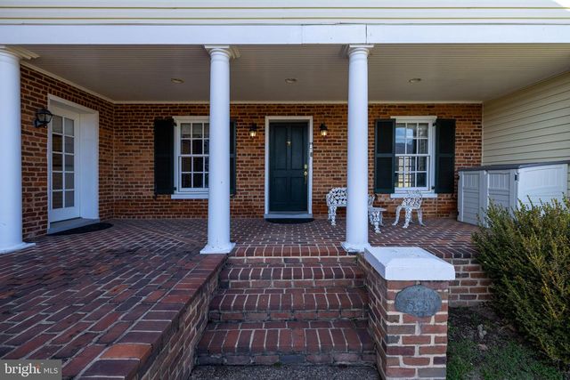 5329 FARMVIEW RD, Stanley, VA 22851