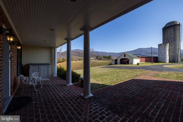 5329 FARMVIEW RD, Stanley, VA 22851