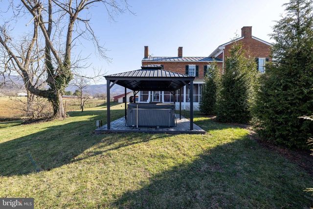 5329 FARMVIEW RD, Stanley, VA 22851