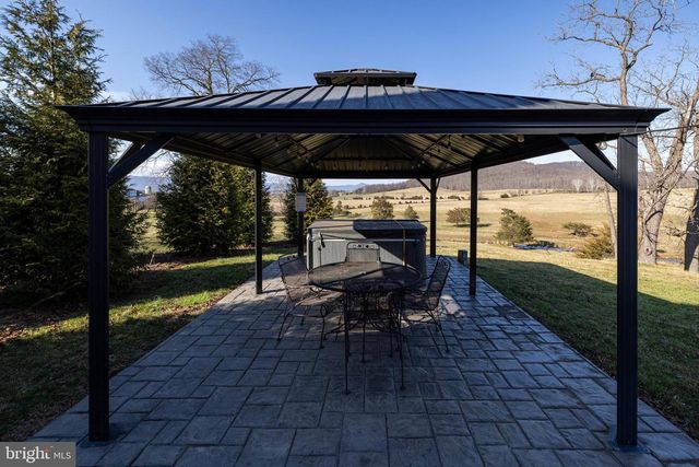 5329 FARMVIEW RD, Stanley, VA 22851