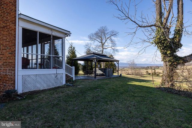 5329 FARMVIEW RD, Stanley, VA 22851