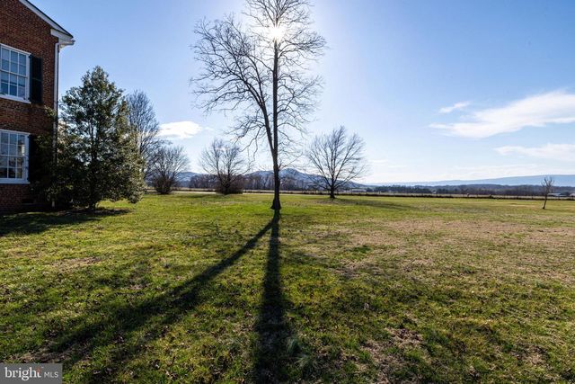 5329 FARMVIEW RD, Stanley, VA 22851