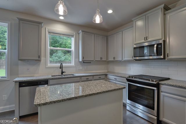 2409 Kingston Heath Way, Marietta, GA 30008