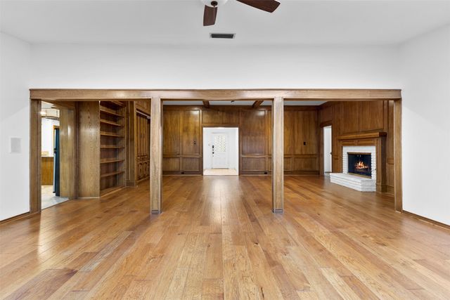 9906 Chimney Hill Lane, Dallas, TX 75243