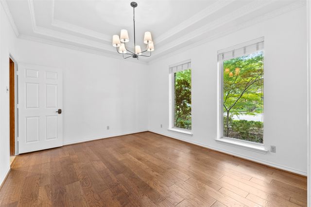 9906 Chimney Hill Lane, Dallas, TX 75243