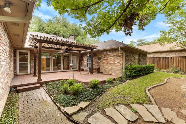 9906 Chimney Hill Lane, Dallas, TX 75243