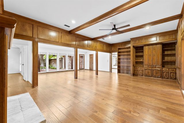 9906 Chimney Hill Lane, Dallas, TX 75243