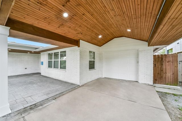 2007 Brimberry Street, Houston, TX 77018