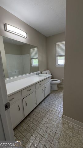 1050 Forest Heights Road, Stone Mountain, GA 30083