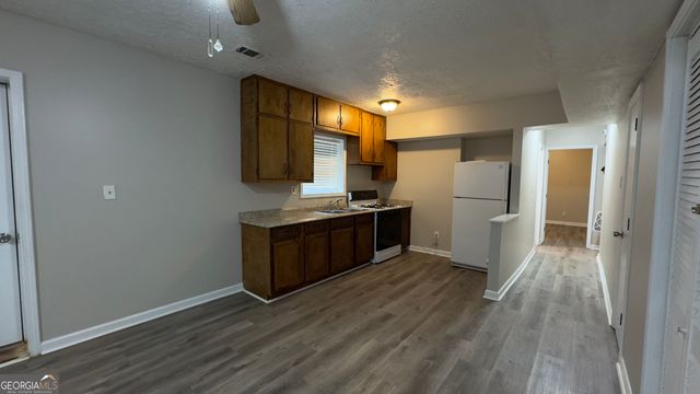 1050 Forest Heights Road, Stone Mountain, GA 30083