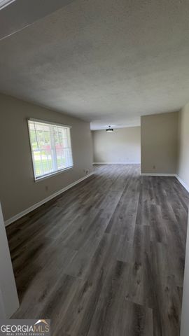 1050 Forest Heights Road, Stone Mountain, GA 30083