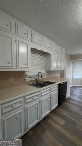 1050 Forest Heights Road, Stone Mountain, GA 30083