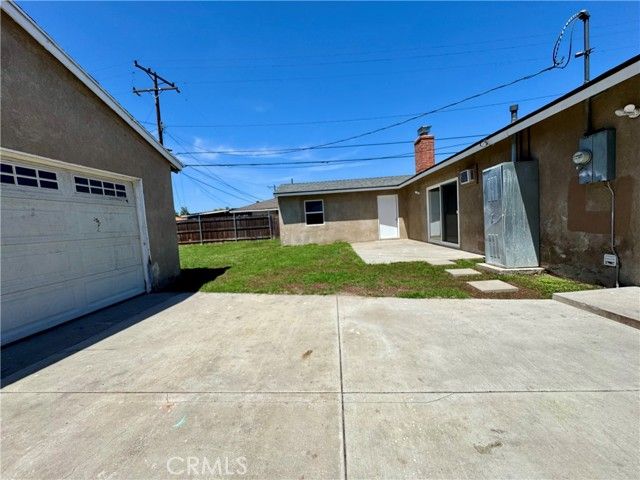 1211 N Siesta Street, Anaheim, CA 92801