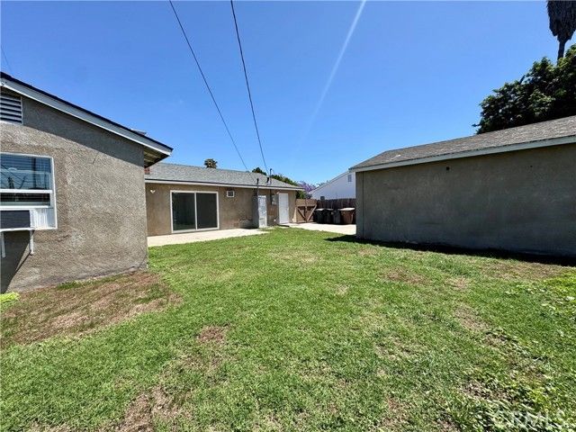 1211 N Siesta Street, Anaheim, CA 92801