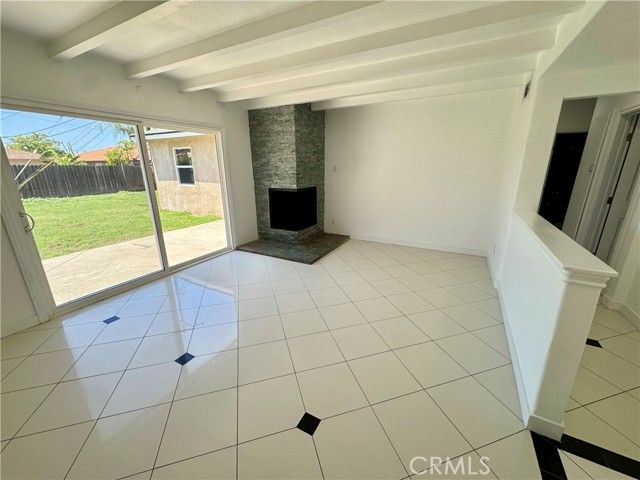 1211 N Siesta Street, Anaheim, CA 92801