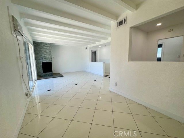 1211 N Siesta Street, Anaheim, CA 92801