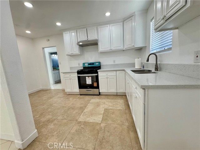 1211 N Siesta Street, Anaheim, CA 92801