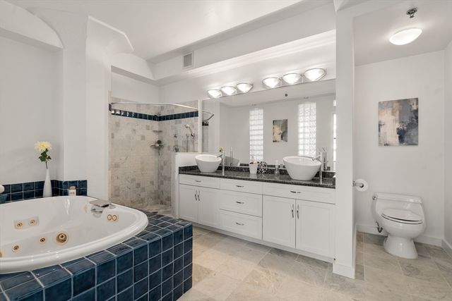 453 Washington Street 10E, Boston, MA 02111