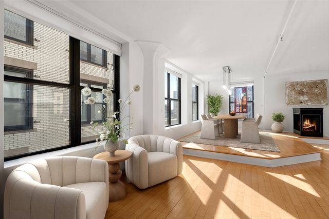 453 Washington Street 10E, Boston, MA 02111