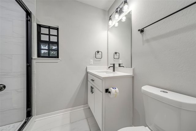 7312 Main Street, Houston, TX 77030