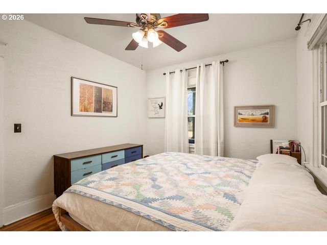 6056 Ne WILLOW St, Portland, OR 97213