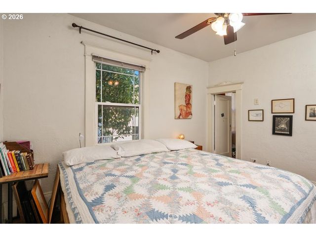 6056 Ne WILLOW St, Portland, OR 97213