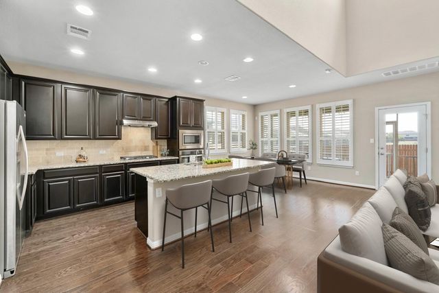 293 Brockston DR, Buda, TX 78610