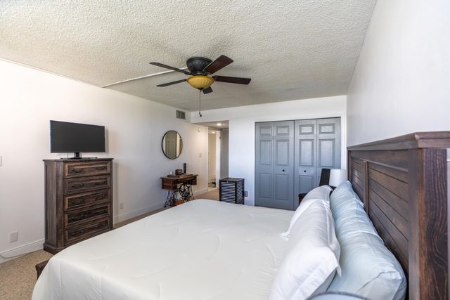 16401 Golf Club Road 113, Weston, FL 33326