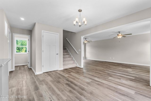 7023 Train Station Way, Louisville, KY 40272