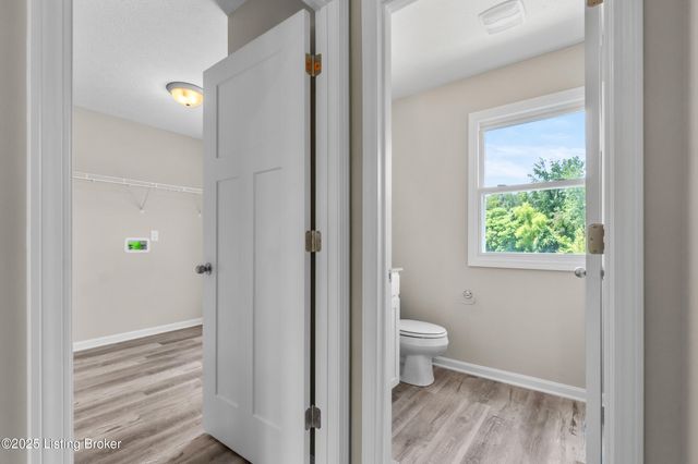 7023 Train Station Way, Louisville, KY 40272