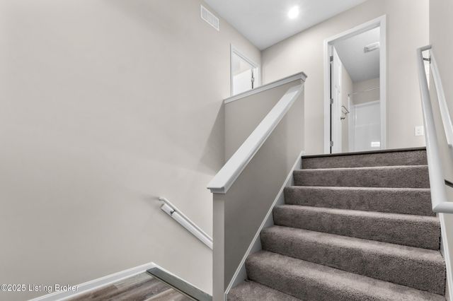 7023 Train Station Way, Louisville, KY 40272