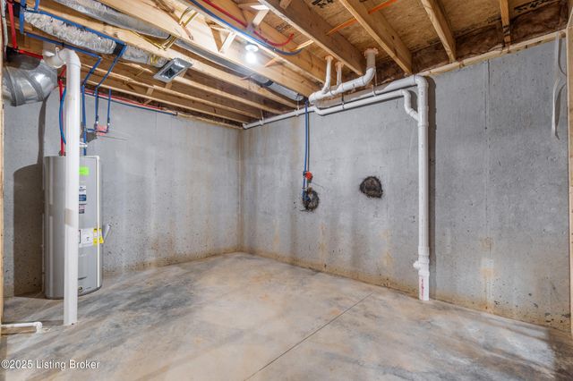 7023 Train Station Way, Louisville, KY 40272