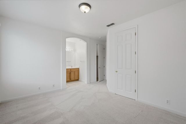 5821 Ridgepoint Dr, Antelope, CA 95843